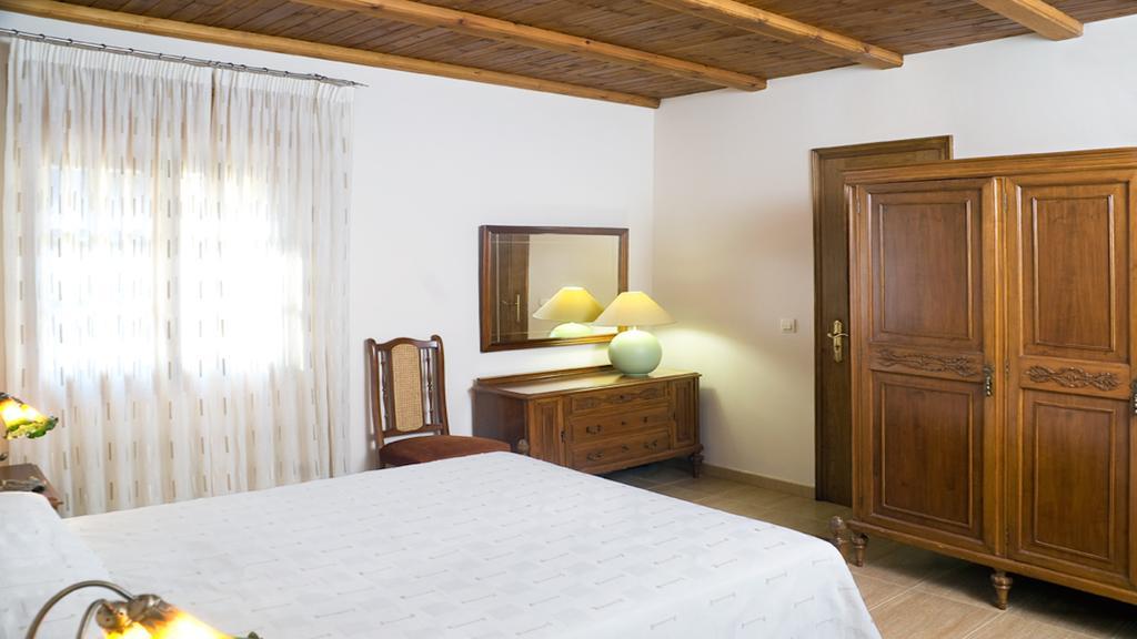 Can Garriga II I III Apartment การ์ริเกญา ภายนอก รูปภาพ