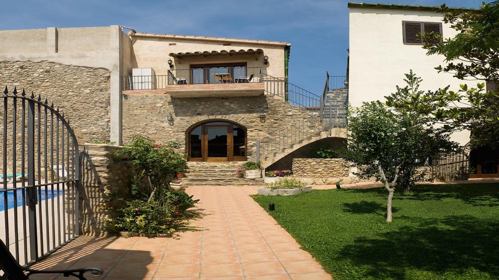 Can Garriga II I III Apartment การ์ริเกญา ภายนอก รูปภาพ